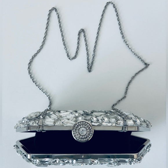 CACHÉ | Crystal Clutch - Picture 6 of 12